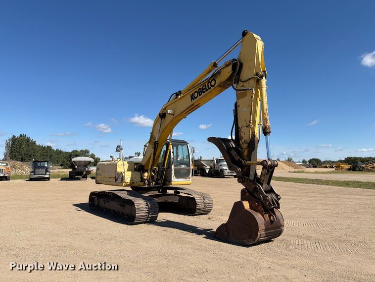 image for item EA0515 Kobelco SK210LC excavator
