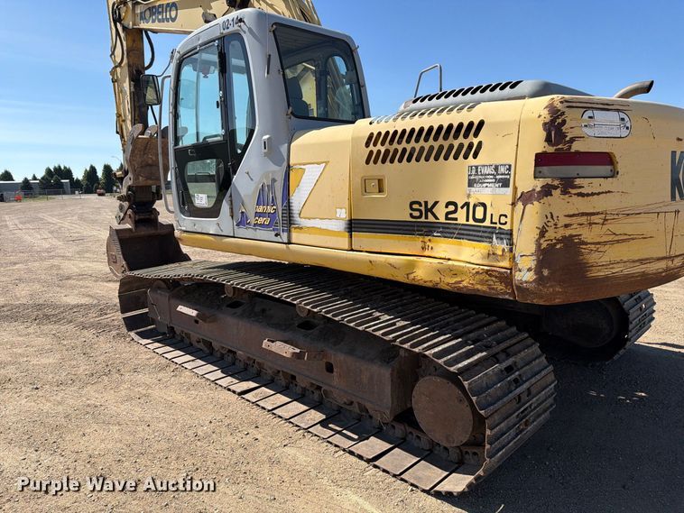 image for item EA0515 Kobelco SK210LC excavator