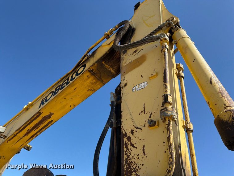 image for item EA0515 Kobelco SK210LC excavator