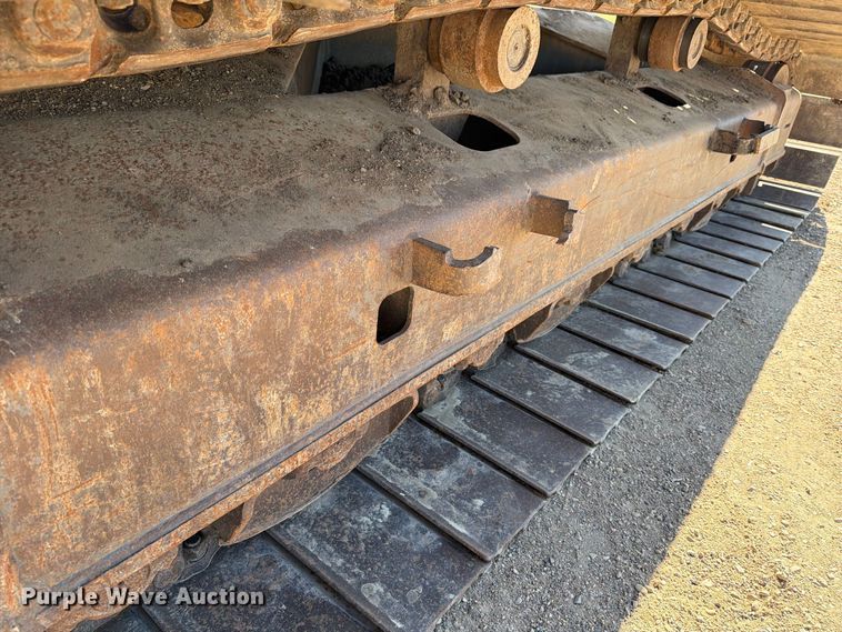 image for item EA0515 Kobelco SK210LC excavator