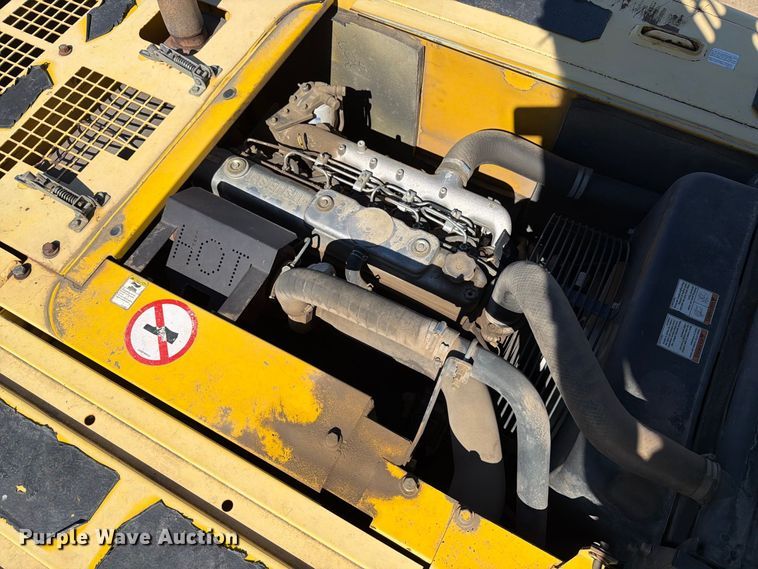 image for item EA0515 Kobelco SK210LC excavator