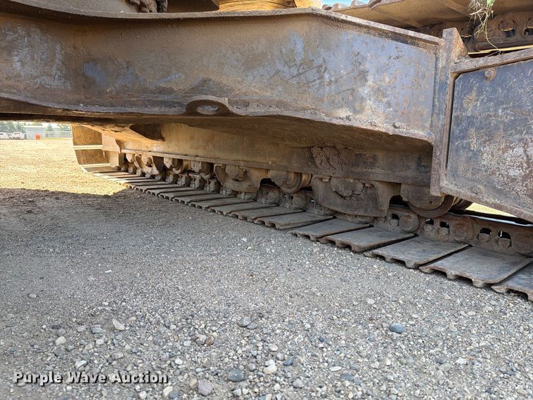 image for item EA0515 Kobelco SK210LC excavator