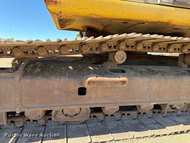 image for item EA0515 Kobelco SK210LC excavator