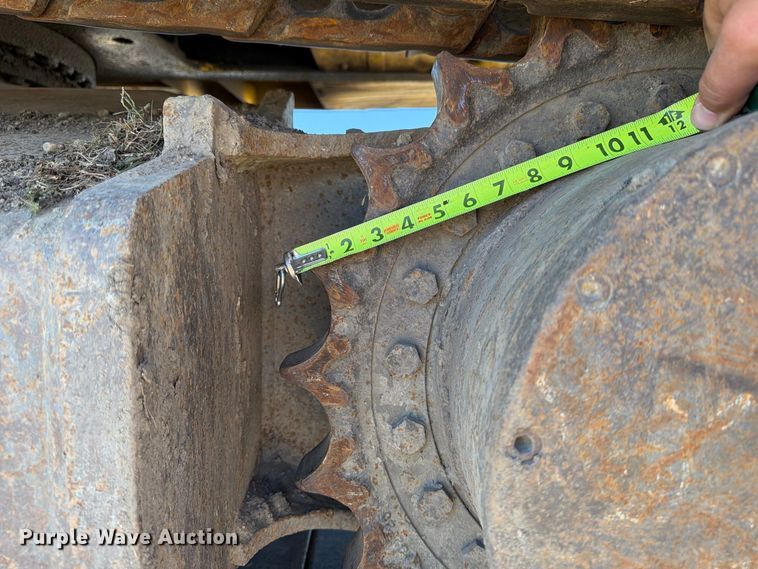 image for item EA0515 Kobelco SK210LC excavator