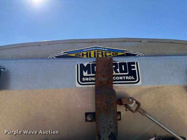 image for item EA0516 2006 Sterling Truck L9500 Series applicator truck