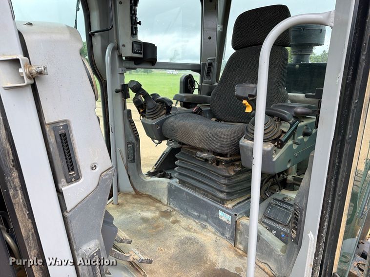 image for item EA0530 2008 Caterpillar 140M VHP Plus motor grader