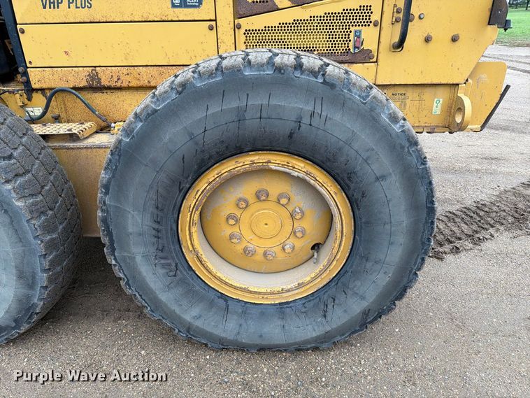 image for item EA0530 2008 Caterpillar 140M VHP Plus motor grader