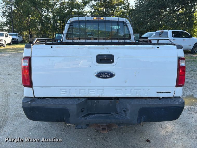 image for item EA7353 2008 Ford F250 Super Duty pickup truck