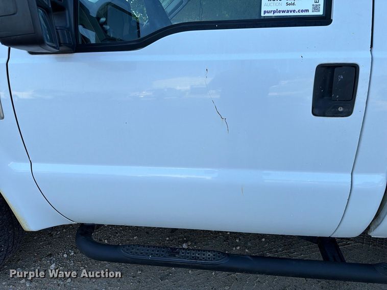 image for item EA7353 2008 Ford F250 Super Duty pickup truck