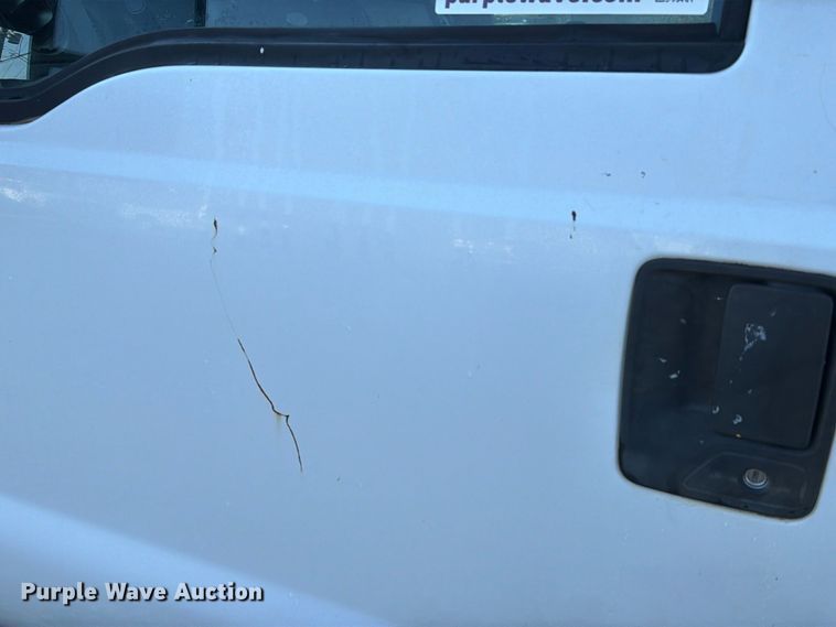 image for item EA7353 2008 Ford F250 Super Duty pickup truck