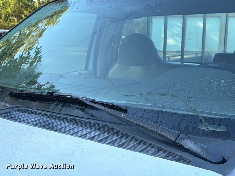 image for item EA7353 2008 Ford F250 Super Duty pickup truck