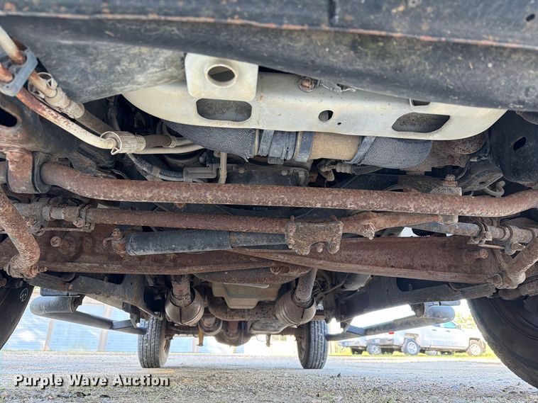 image for item EA7353 2008 Ford F250 Super Duty pickup truck