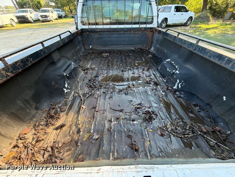 image for item EA7353 2008 Ford F250 Super Duty pickup truck