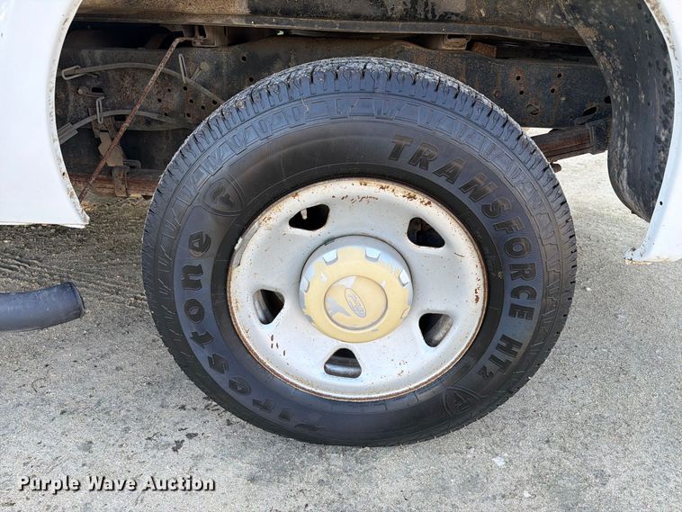 image for item EA7353 2008 Ford F250 Super Duty pickup truck