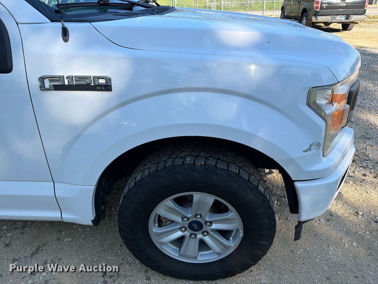 image for item EA7354 2018 Ford F150 Crew Cab pickup truck