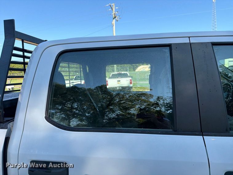 image for item EA7354 2018 Ford F150 Crew Cab pickup truck