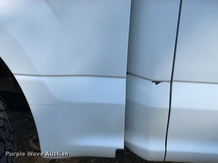 image for item EA7354 2018 Ford F150 Crew Cab pickup truck