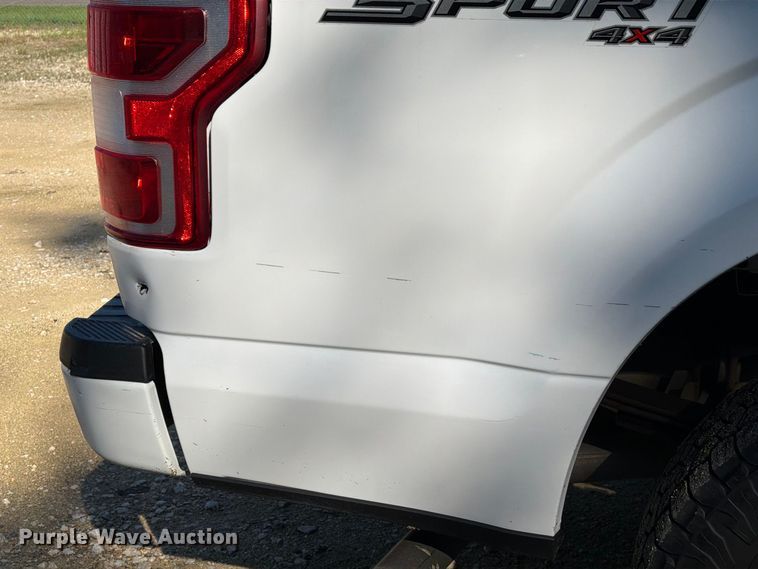 image for item EA7354 2018 Ford F150 Crew Cab pickup truck
