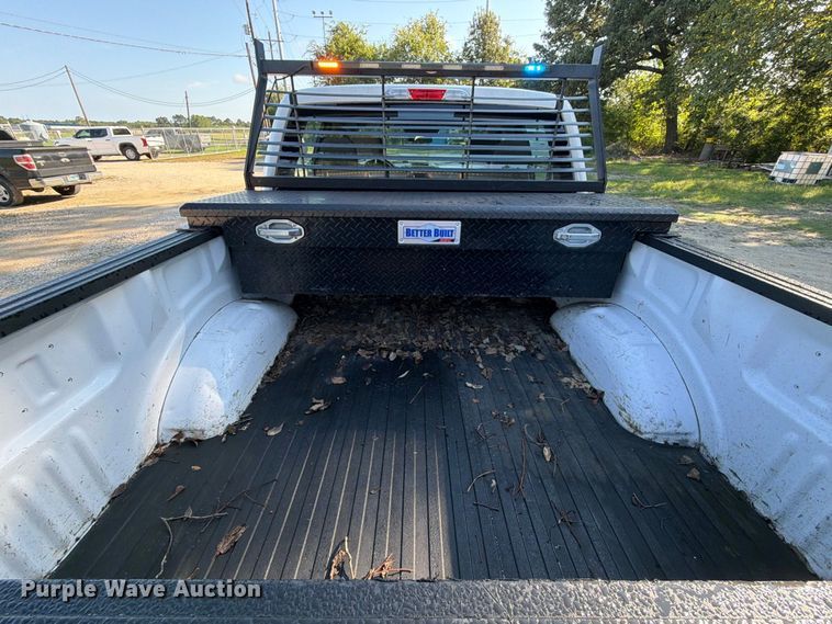 image for item EA7354 2018 Ford F150 Crew Cab pickup truck