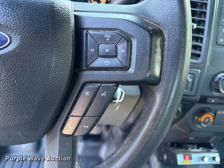 image for item EA7354 2018 Ford F150 Crew Cab pickup truck