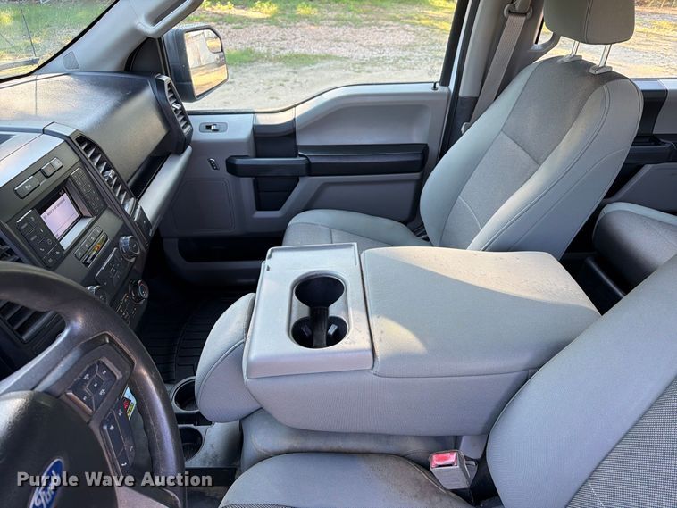 image for item EA7354 2018 Ford F150 Crew Cab pickup truck