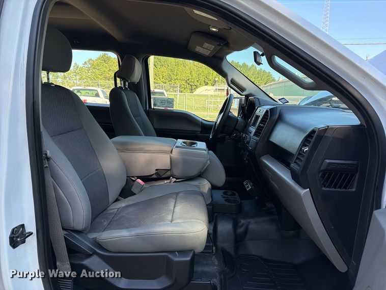 image for item EA7354 2018 Ford F150 Crew Cab pickup truck