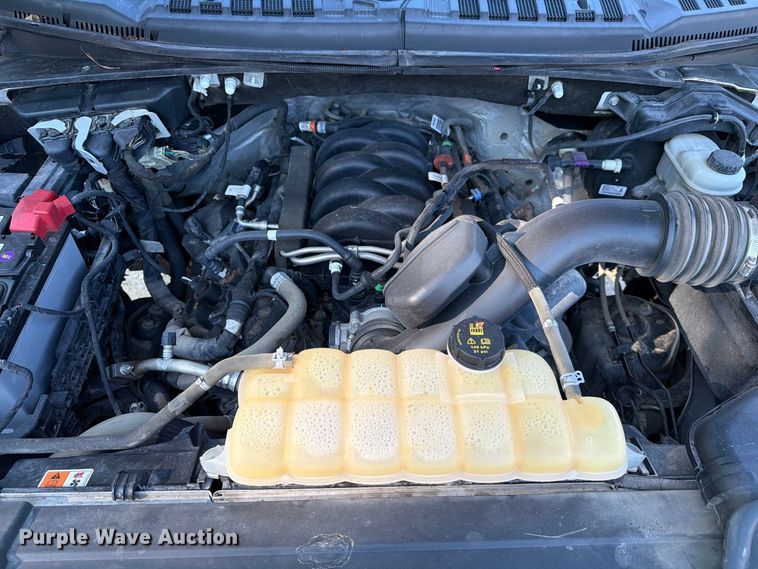 image for item EA7354 2018 Ford F150 Crew Cab pickup truck