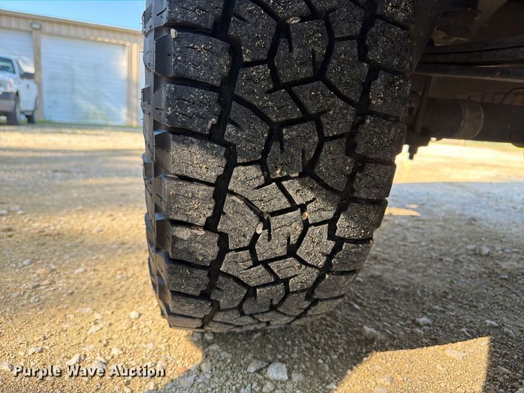 image for item EA7354 2018 Ford F150 Crew Cab pickup truck