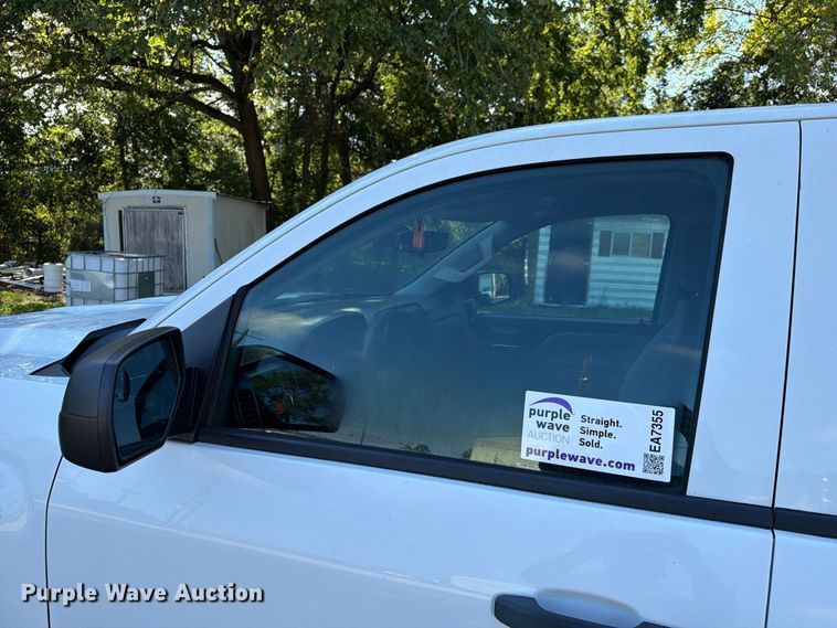 image for item EA7355 2019 Chevrolet Silverado 1500 Ext. Cab pickup truck