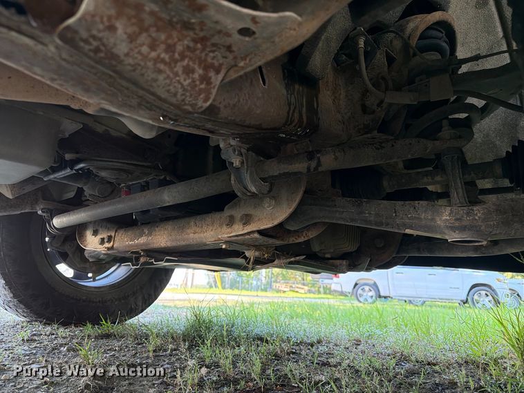 image for item EA7355 2019 Chevrolet Silverado 1500 Ext. Cab pickup truck