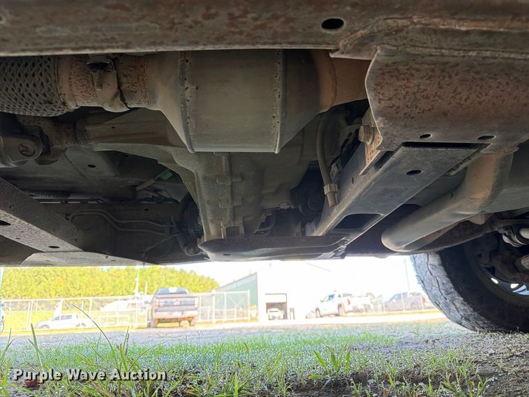 image for item EA7355 2019 Chevrolet Silverado 1500 Ext. Cab pickup truck
