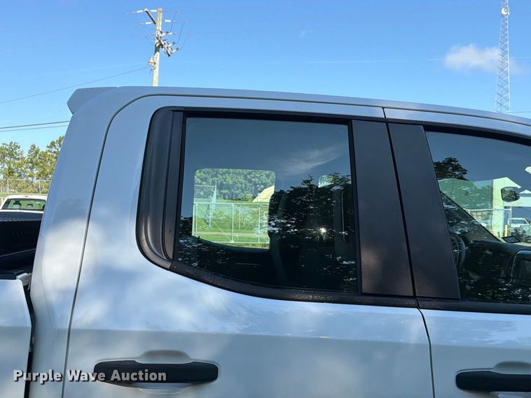 image for item EA7356 2020 Chevrolet Silverado 1500 Ext. Cab pickup truck