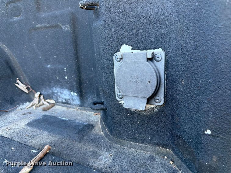 image for item EA7356 2020 Chevrolet Silverado 1500 Ext. Cab pickup truck