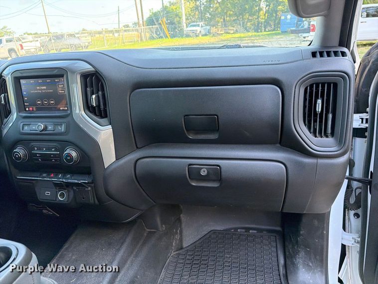 image for item EA7356 2020 Chevrolet Silverado 1500 Ext. Cab pickup truck