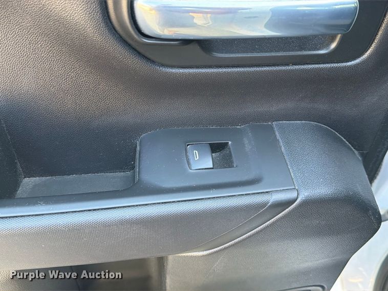 image for item EA7356 2020 Chevrolet Silverado 1500 Ext. Cab pickup truck
