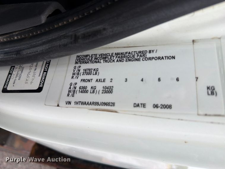 image for item EO8740 2009 International WorkStar 7300 hook lift truck