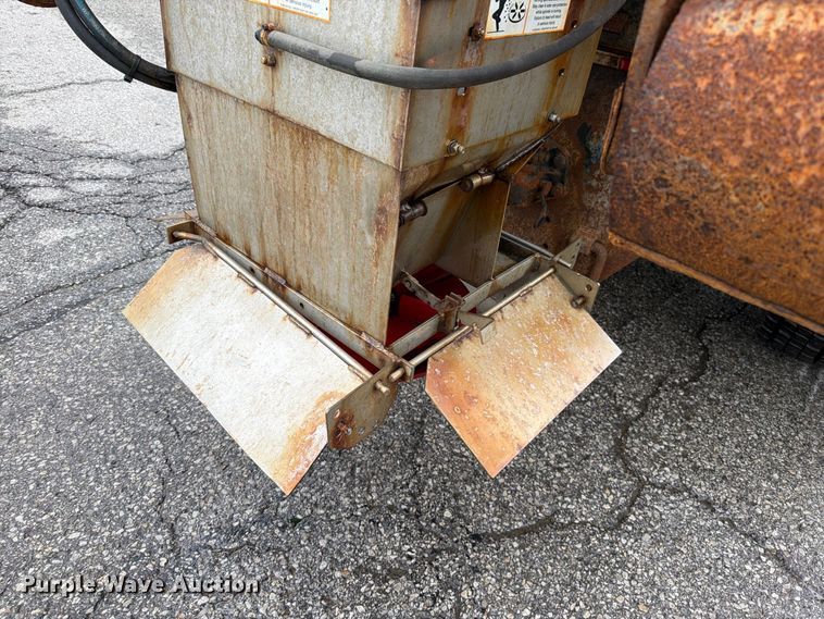 image for item EO8741 2013 International WorkStar 7300 hook lift truck