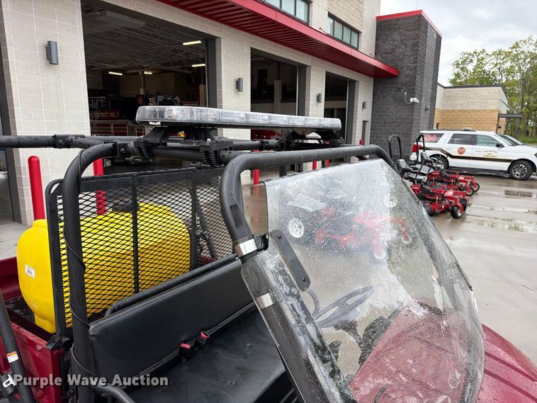 image for item EO8756 2009 Kawasaki Mule 4010 utility vehicle