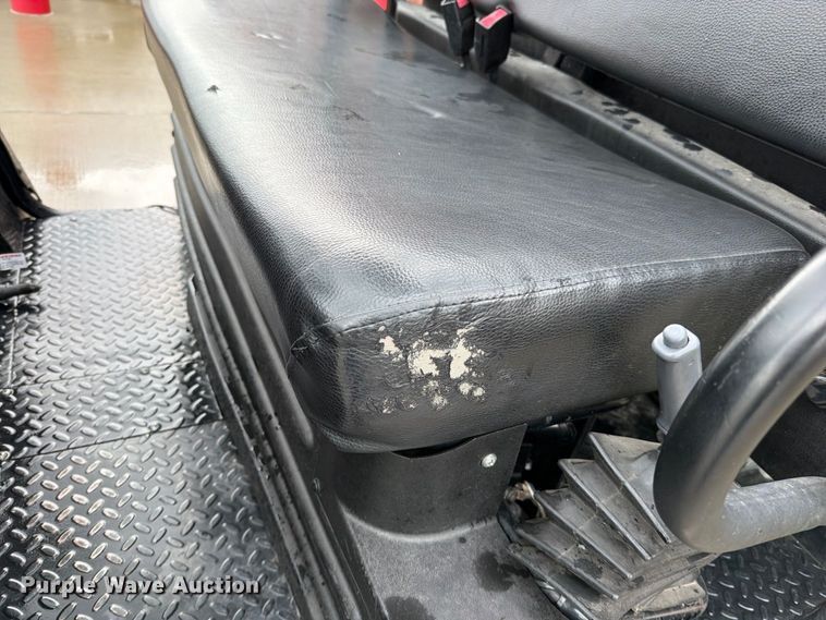 image for item EO8756 2009 Kawasaki Mule 4010 utility vehicle