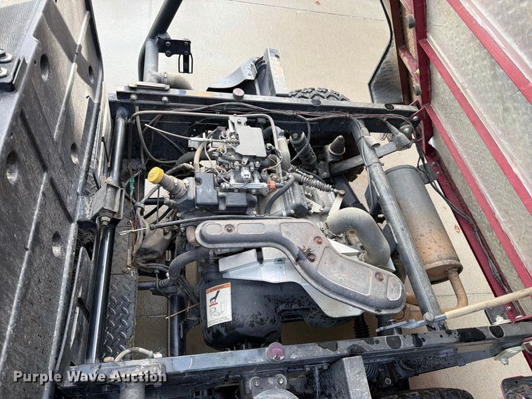 image for item EO8756 2009 Kawasaki Mule 4010 utility vehicle