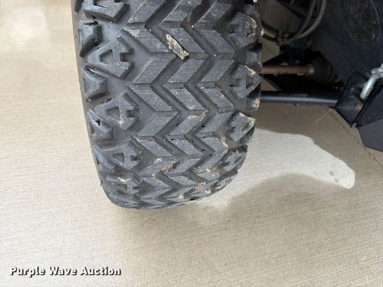 image for item EO8756 2009 Kawasaki Mule 4010 utility vehicle