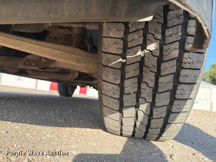 image for item EP7588 2007 Chevrolet Suburban 1500 SUV