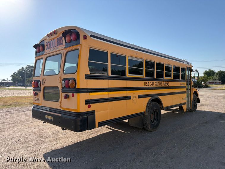 image for item EP7589 2006 Blue Bird school bus
