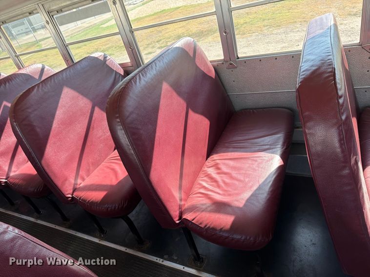 image for item EP7590 2004 Blue Bird school bus