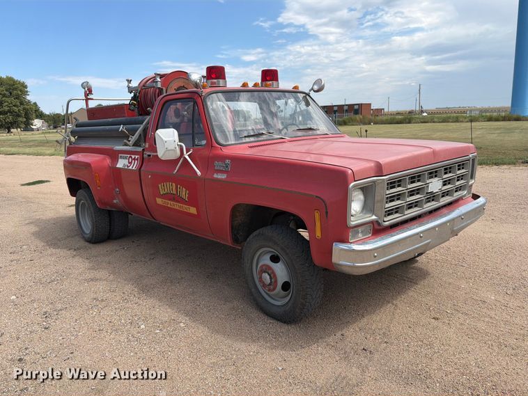 image for item EP7643 1977 Chevrolet Custom Deluxe 30 brush fire truck