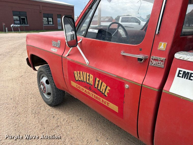 image for item EP7643 1977 Chevrolet Custom Deluxe 30 brush fire truck