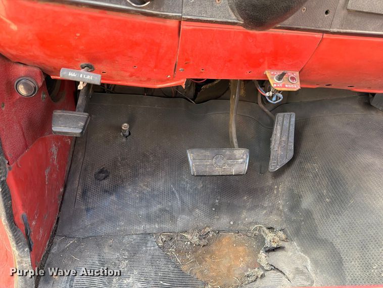 image for item EP7643 1977 Chevrolet Custom Deluxe 30 brush fire truck