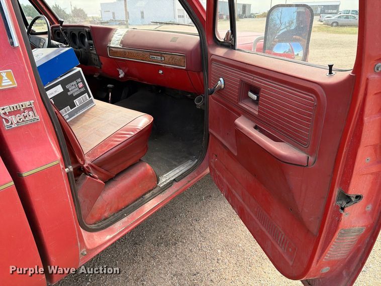 image for item EP7643 1977 Chevrolet Custom Deluxe 30 brush fire truck