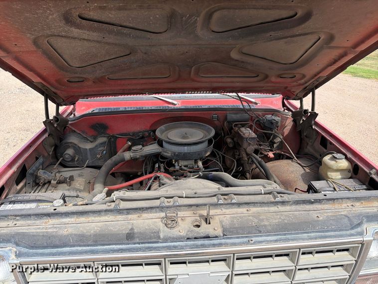 image for item EP7643 1977 Chevrolet Custom Deluxe 30 brush fire truck