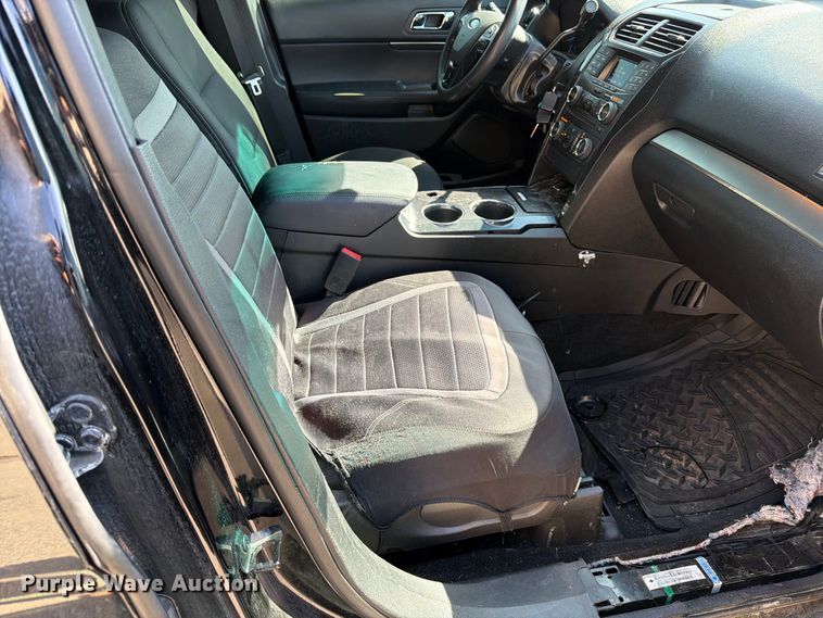 image for item EP7678 2017 Ford Explorer Police Interceptor SUV